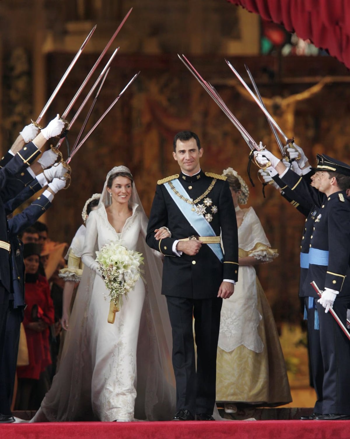 FOTOS. Se cumplen 20 años de la boda de Letizia y Felipe de España