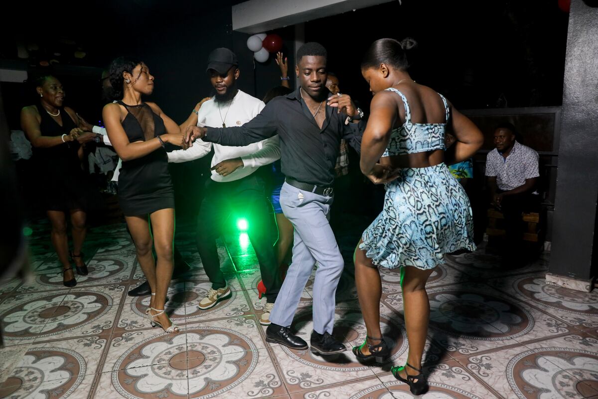 El compas, el baile que desafía la inseguridad y celebra la vida en Haití