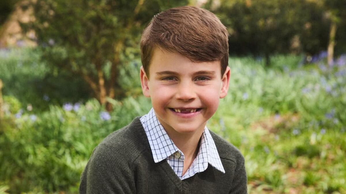 El príncipe Louis, hijo menor de William y Kate de Gales, cumple 7 años