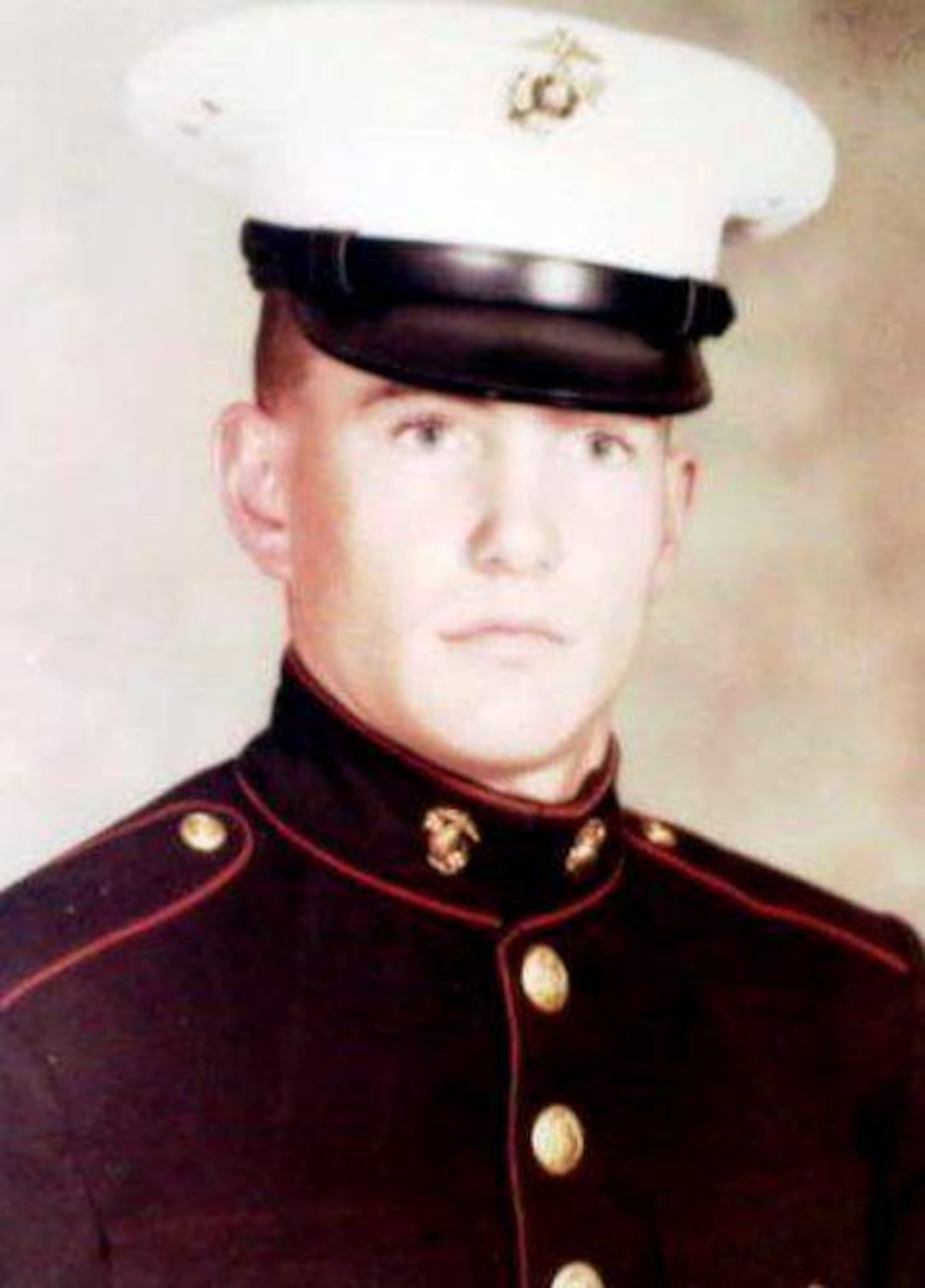 “Nos reencontramos después de 40 años y el amor aún estaba ahí”: la conmovedora historia de dos adolescentes que fueron separados cuando ella quedó embarazada