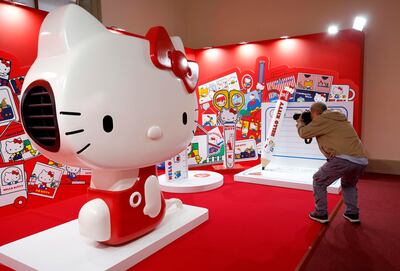 Hello Kitty celebra sus 50 años en constante evolución con una gran muestra en Tokio