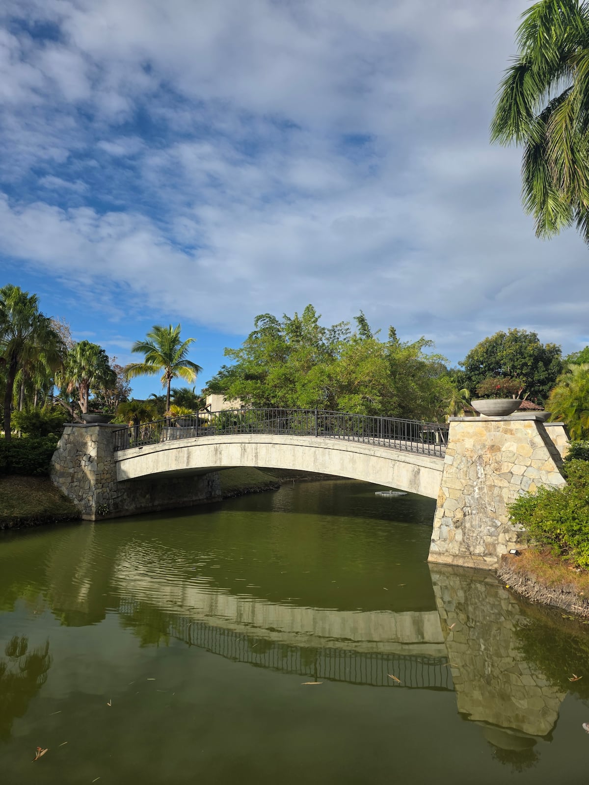 Cinco razones para tener un fin de semana de bienestar y amigas en la Riviera Pacífica