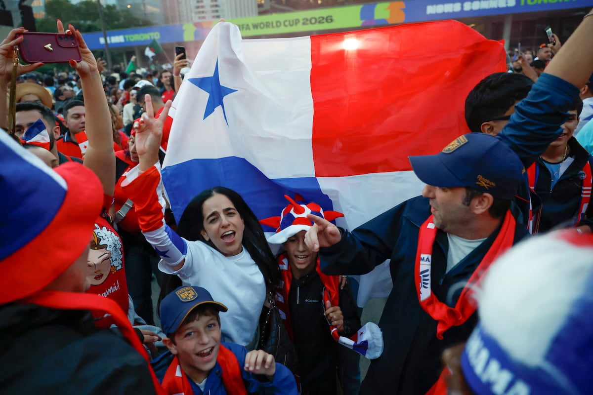 Fotos del ‘Banderazo’ panameño en Toronto: ‘La Marea Roja’ se toma la ciudad en vísperas de la cita mundialista con Ghana