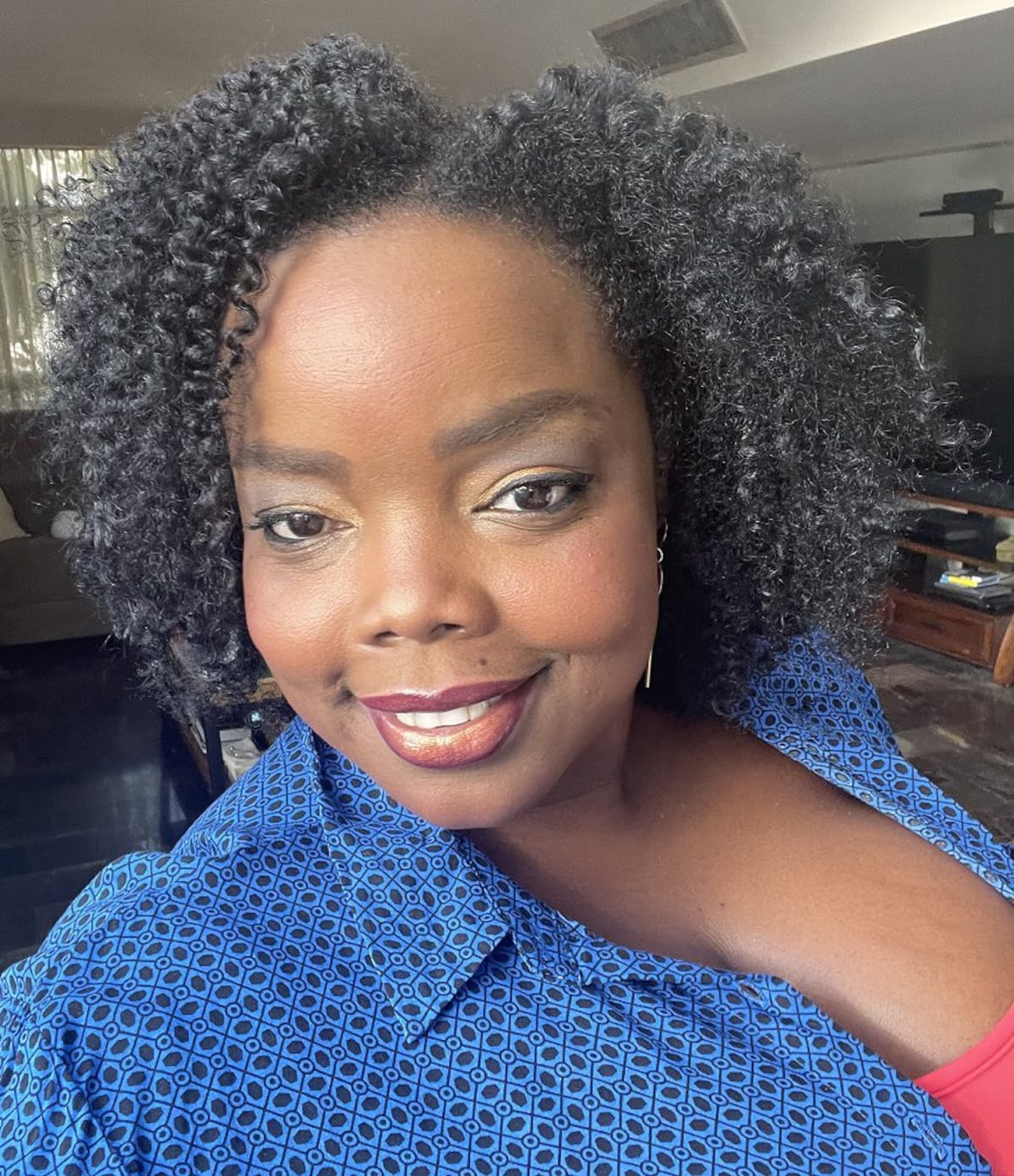 Urenna Best Gayle: ‘La mujer tiene la libertad de tener el cabello como quiera’