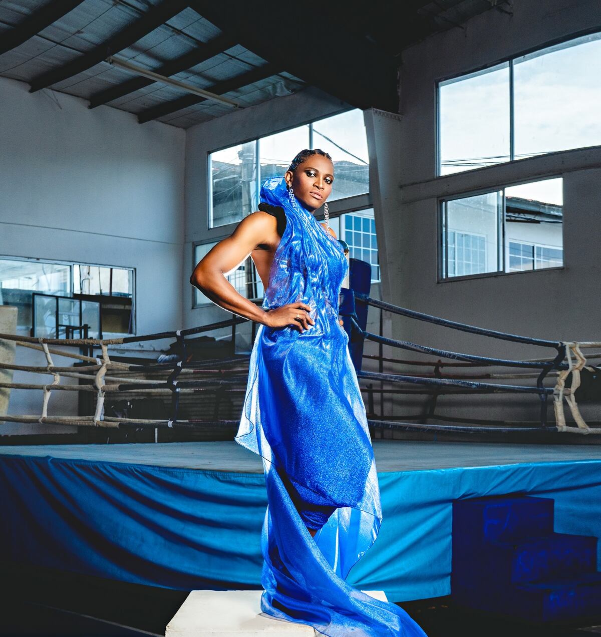 Atheyna Bylon, como una diosa