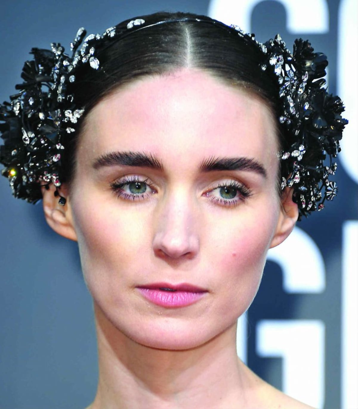 Corto y ‘sin makeup’, tendencias de maquillaje y peinados en los Globos de Oro 2020