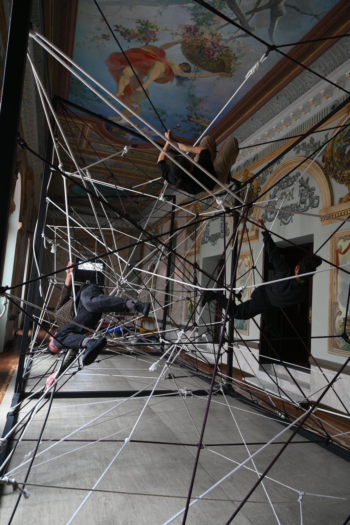 El Teatro Nacional alberga su primera residencia artística junto a La Tribu Performance