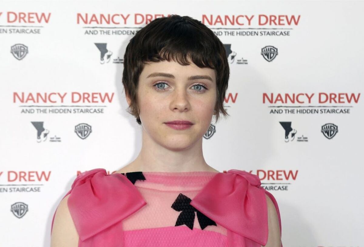 5 formas de incorporar lazos en tu ‘look’ (según las famosas)