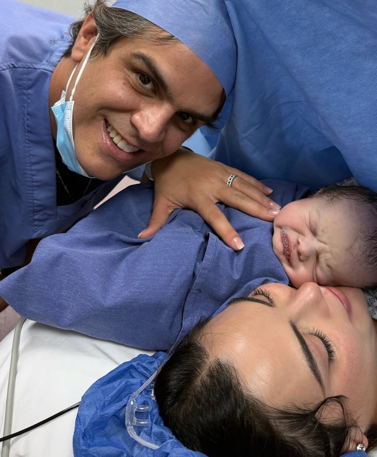 ‘Bebé, llegaste a completar nuestra familia’: Ximena Navarrete le da la bienvenida a su tercer hijo