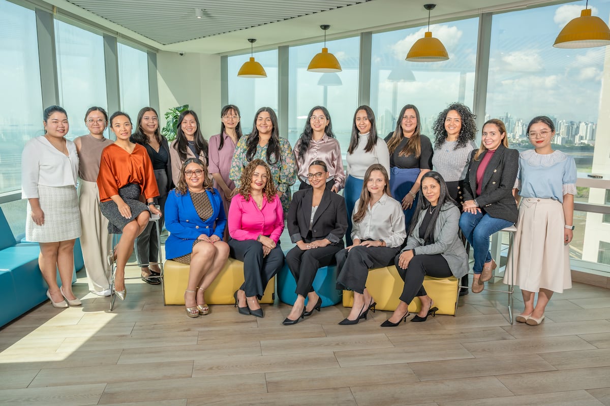 Mujeres marcando la diferencia en el mundo tecnológico