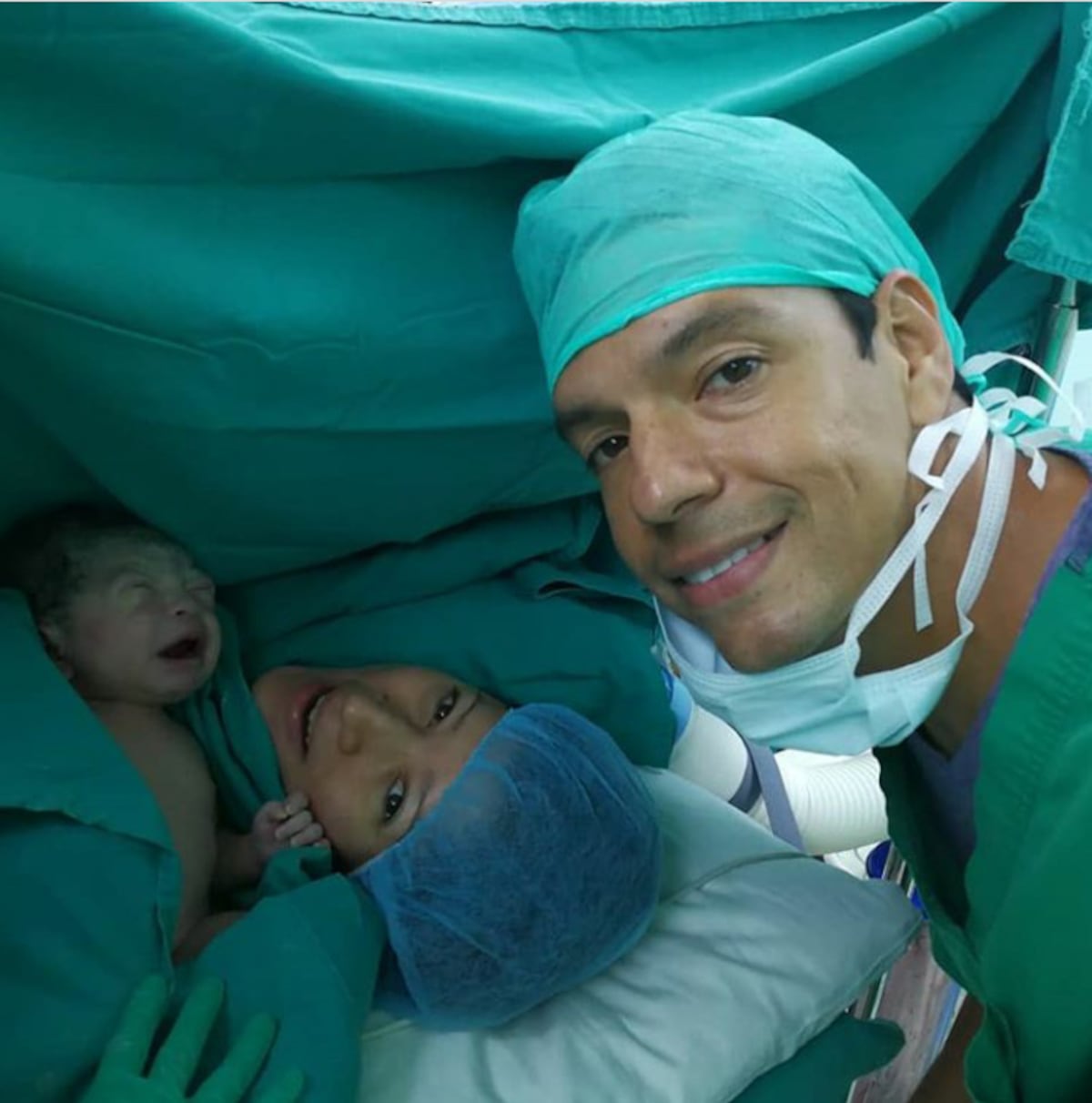 Celebridades panameñas presentan a sus nuevos bebés