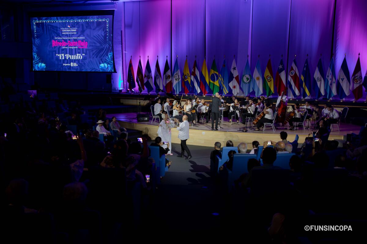 Así se vivió el concierto típico sinfónico en el Festival Internacional de Música Alfredo de Saint Malo