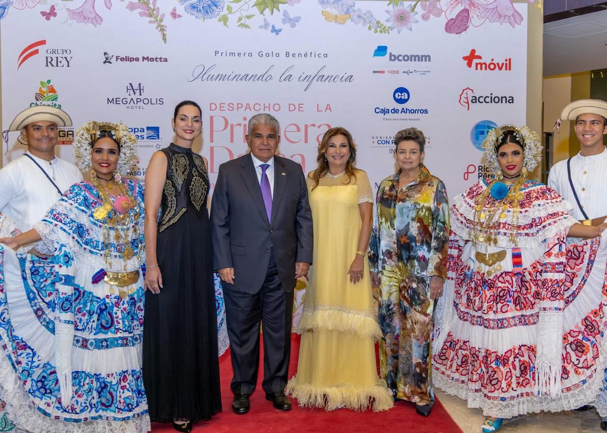 8 veces en las que la primera dama de Panamá, Maricel de Mulino, ha vestido de amarillo