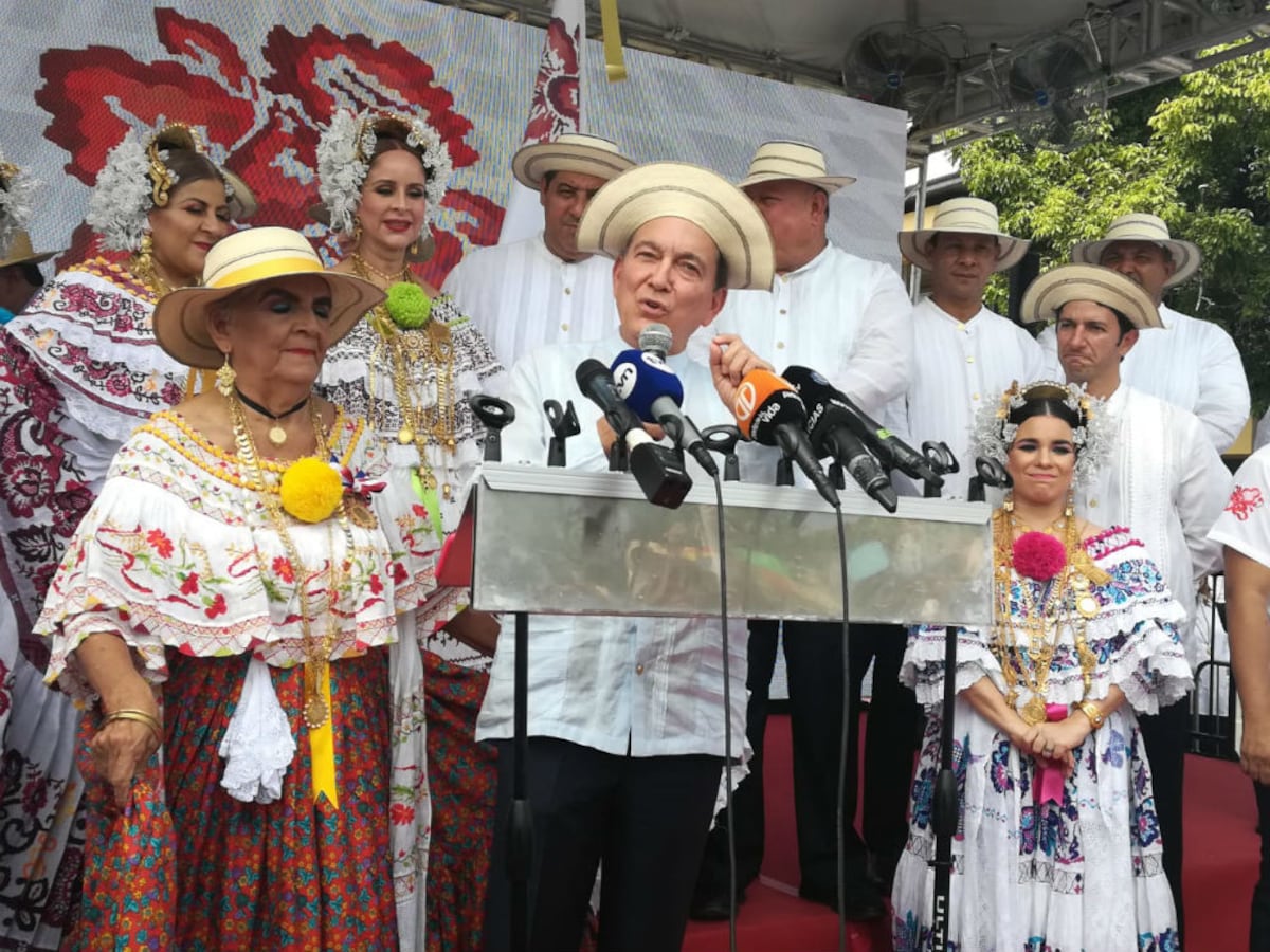 El Desfile de las Mil Polleras en Las Tablas