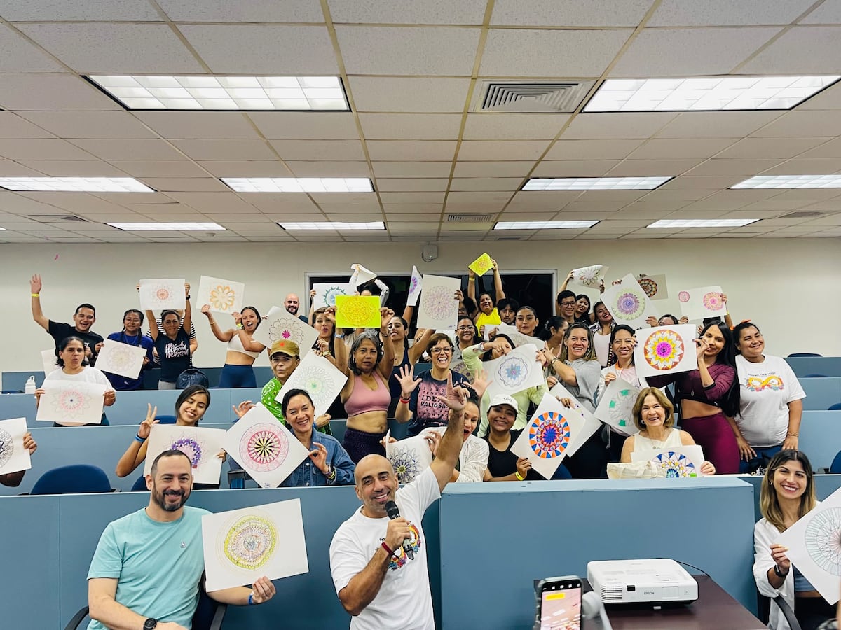 ​Panamá hace yoga: Donde el bienestar se convierte en comunidad 