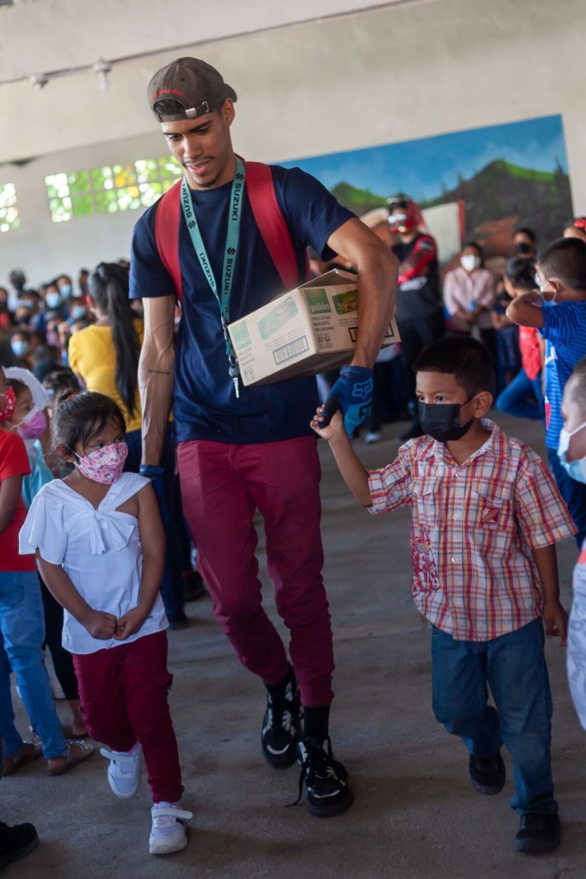 Toyrun Panamá, regalos en motocicletas para niños en Navidad
