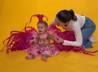 Bruna Angelina 1era: Sheldry Sáez comparte una tierna sesión de fotos carnavalera de su bebé