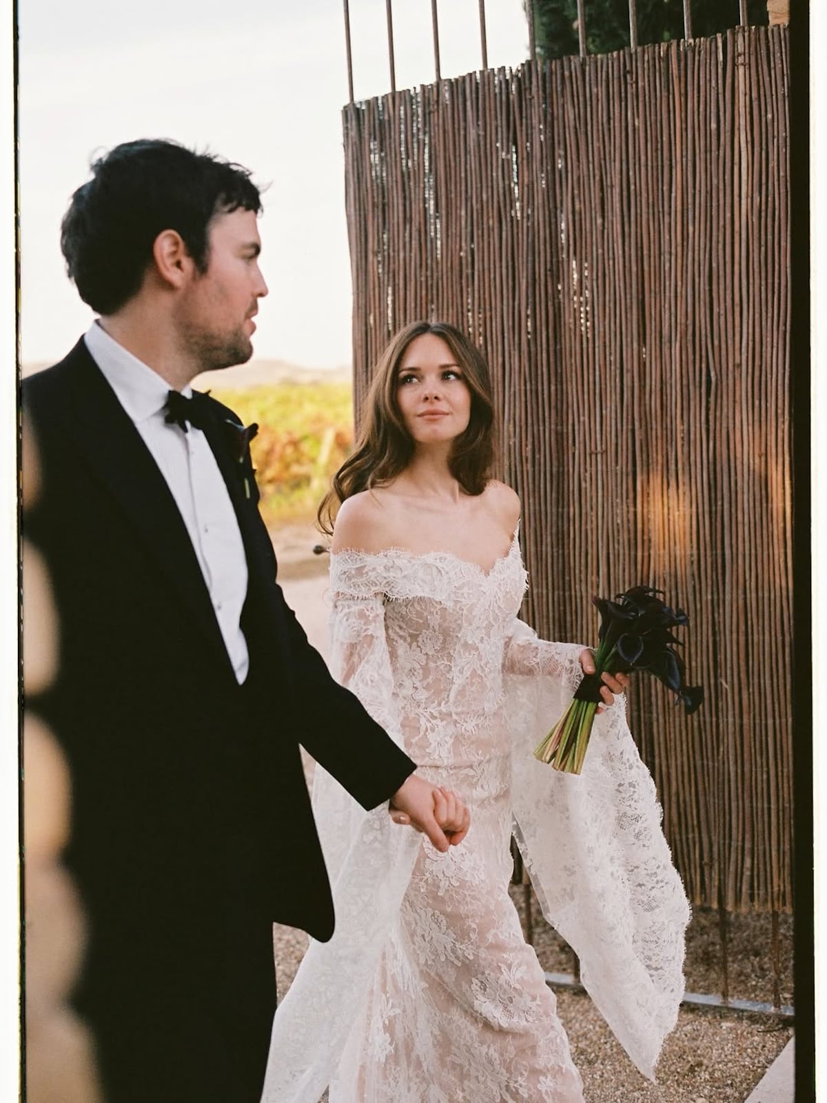 Las fotos de la boda de Stella, hija de los actores Antonio Banderas y Melanie Griffith