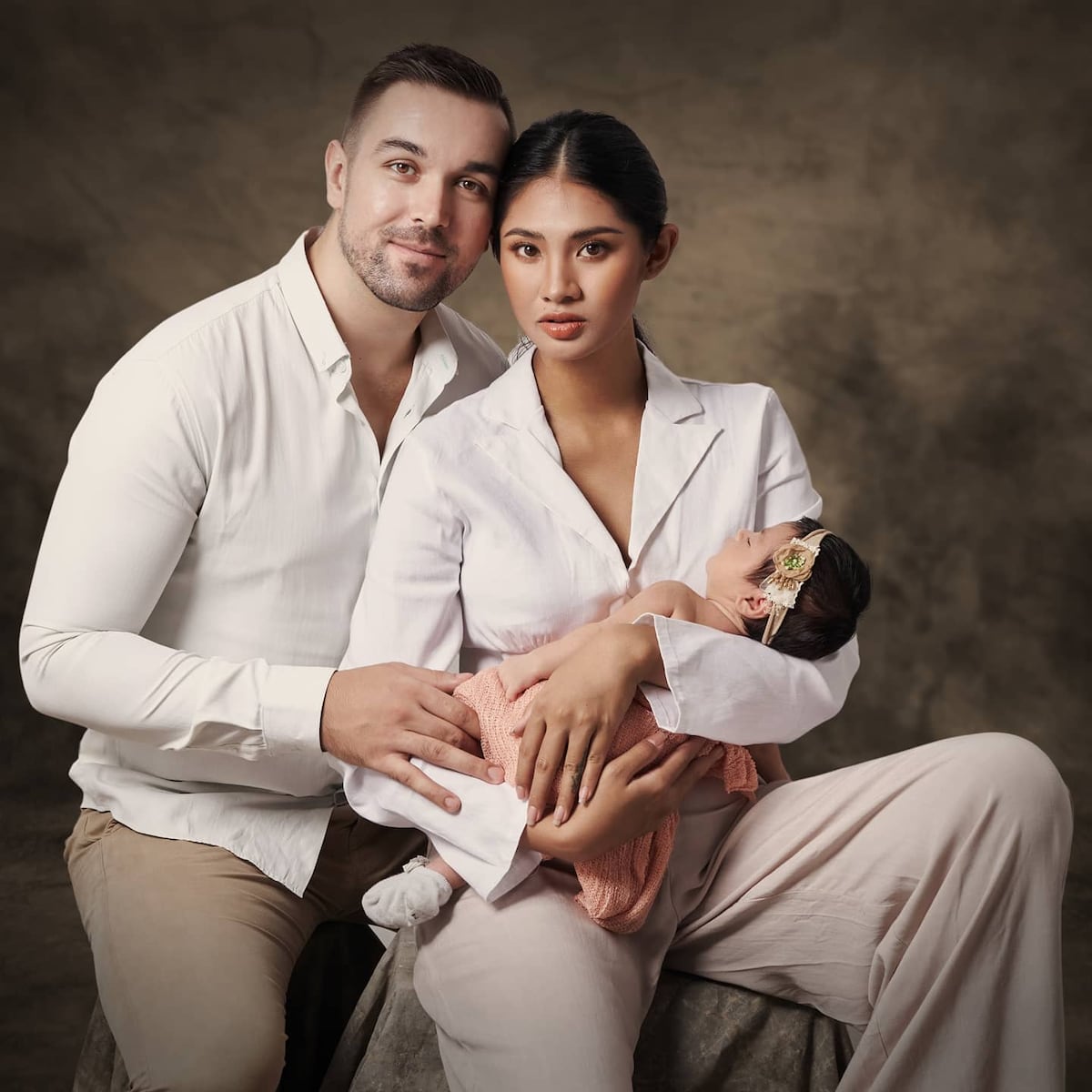 Las madres que compiten por la corona de Miss Universo 2024