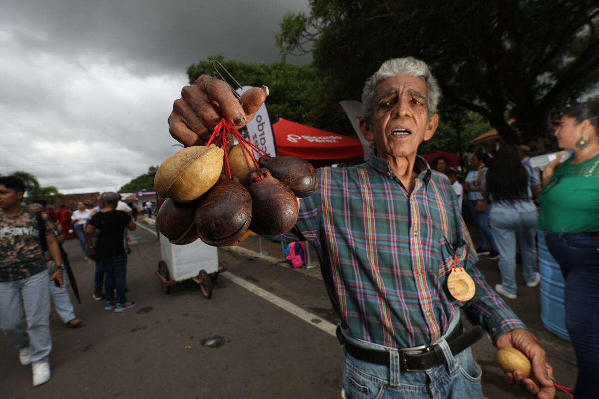 Imágenes de la danza del Corpus Christi en La Villa de Los Santos