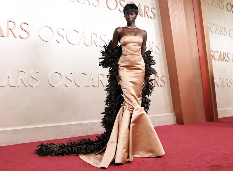 Anok Yai, el nuevo rostro del poder en la moda