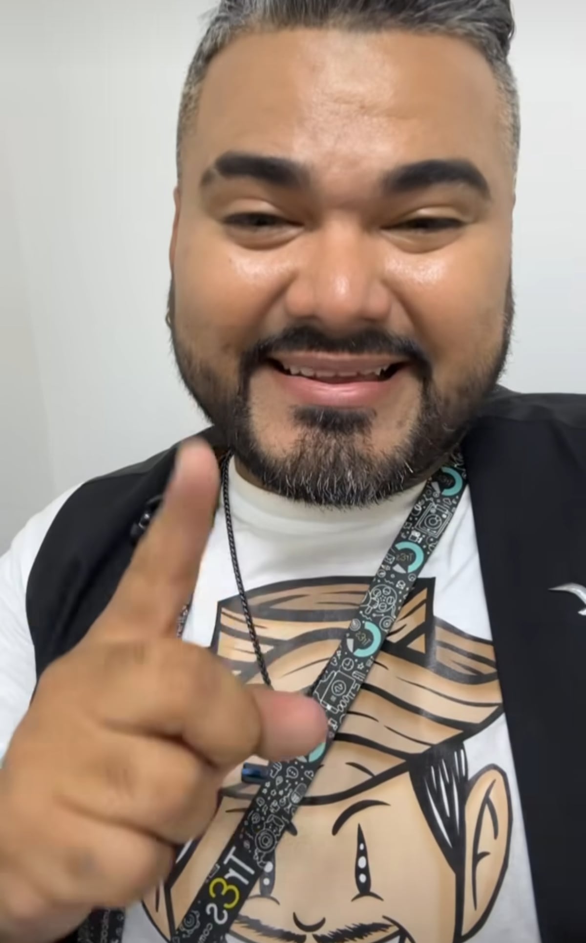 Jhonathan Chávez y Los Triunfadores, en la final del Festival Viña del Mar 