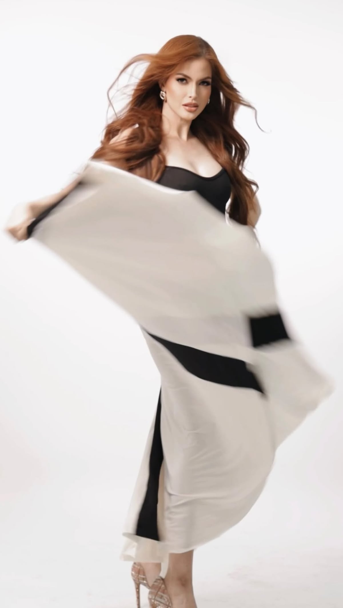 ¿La ex diputada panameña Génesis Arjona vuelve a los certámenes de belleza?