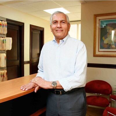Francisco Sousa-Lennox: “Mis pacientes fueron los primeros en decirme: ‘¿cuándo se postulará su esposa?”