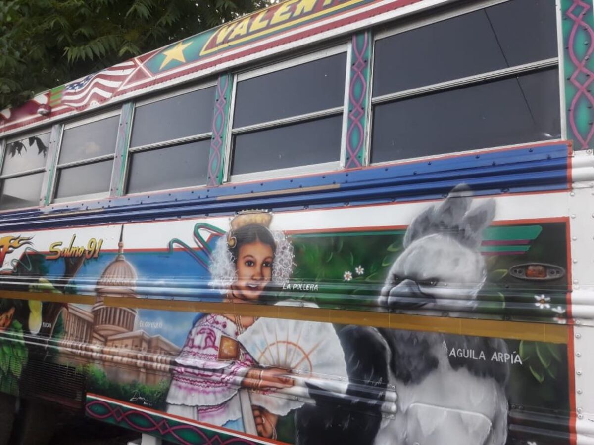 La historia del ‘diablo rojo’ que recorre las calles de Washington