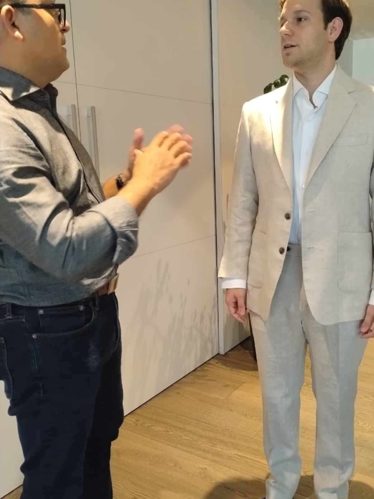 Adrián Varela, hijo del ex presidente Juan Carlos Varela y de Lorena Castillo, se casa vestido de diseño panameño 