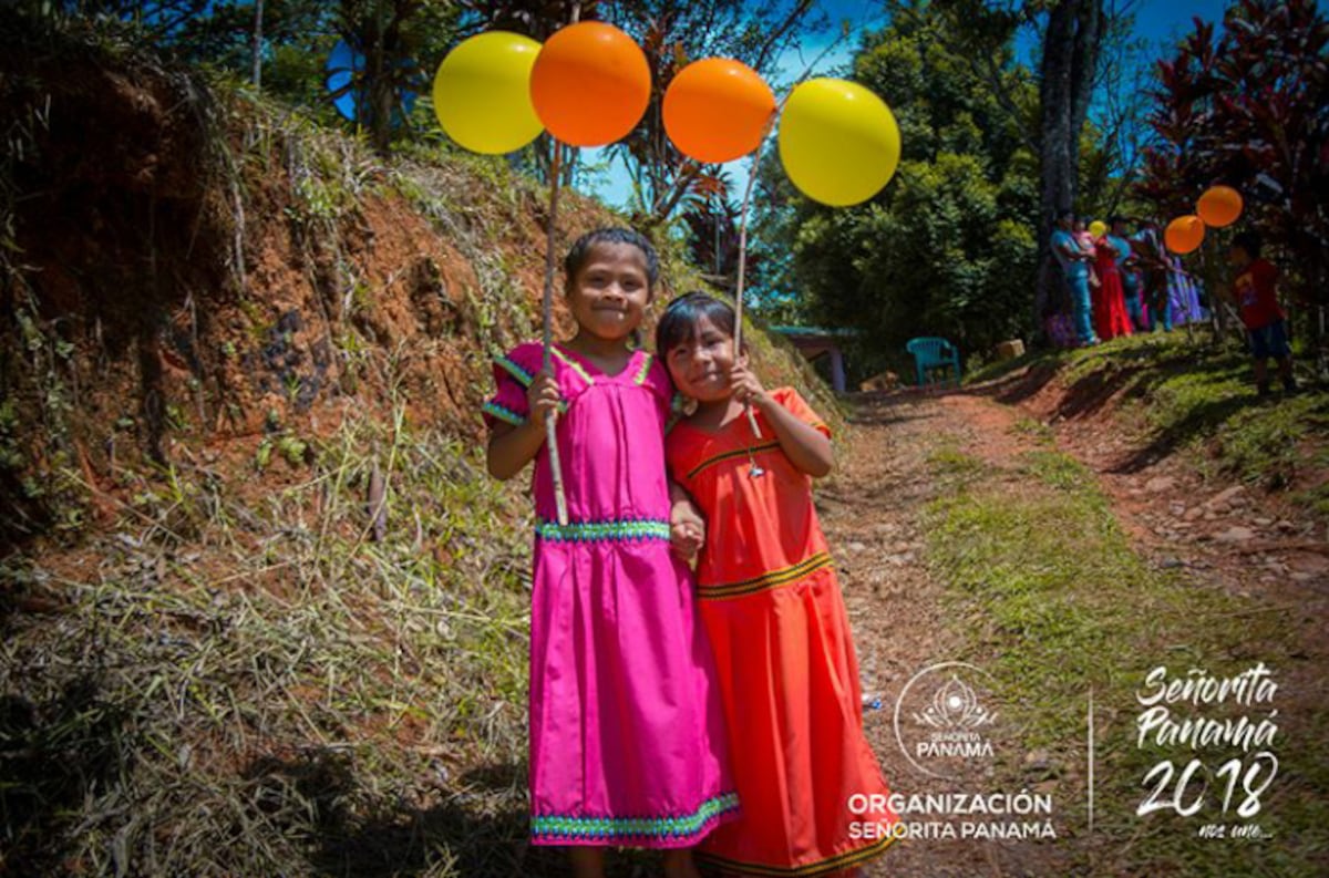 Rosa Montezuma visita su comarca por primera vez como Señorita Panamá