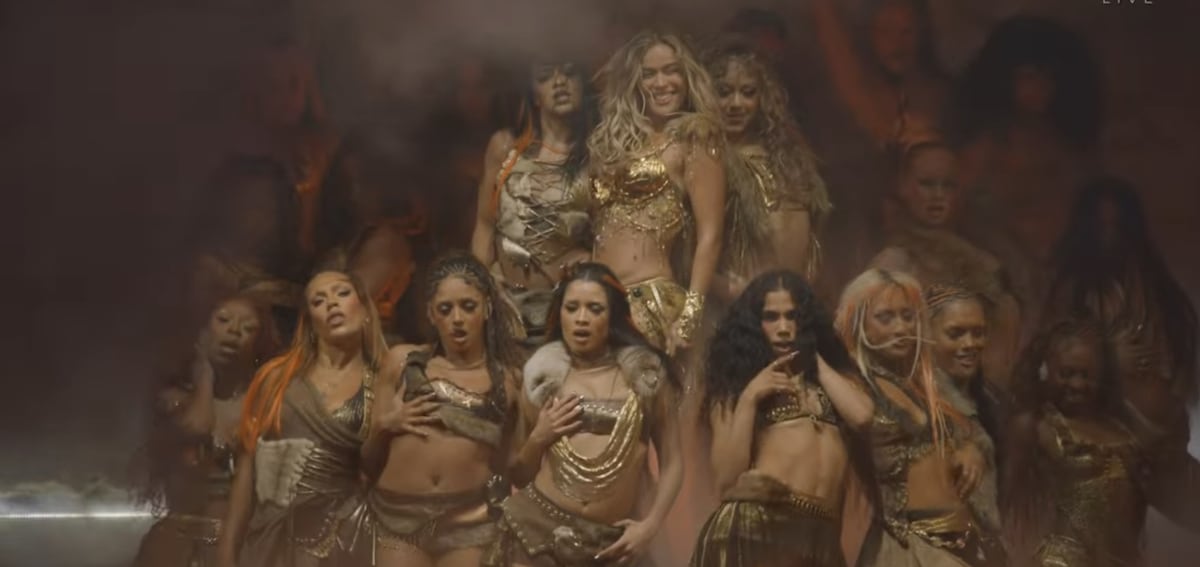 Karol G reivindica a la comunidad latina en un histórico Coachella