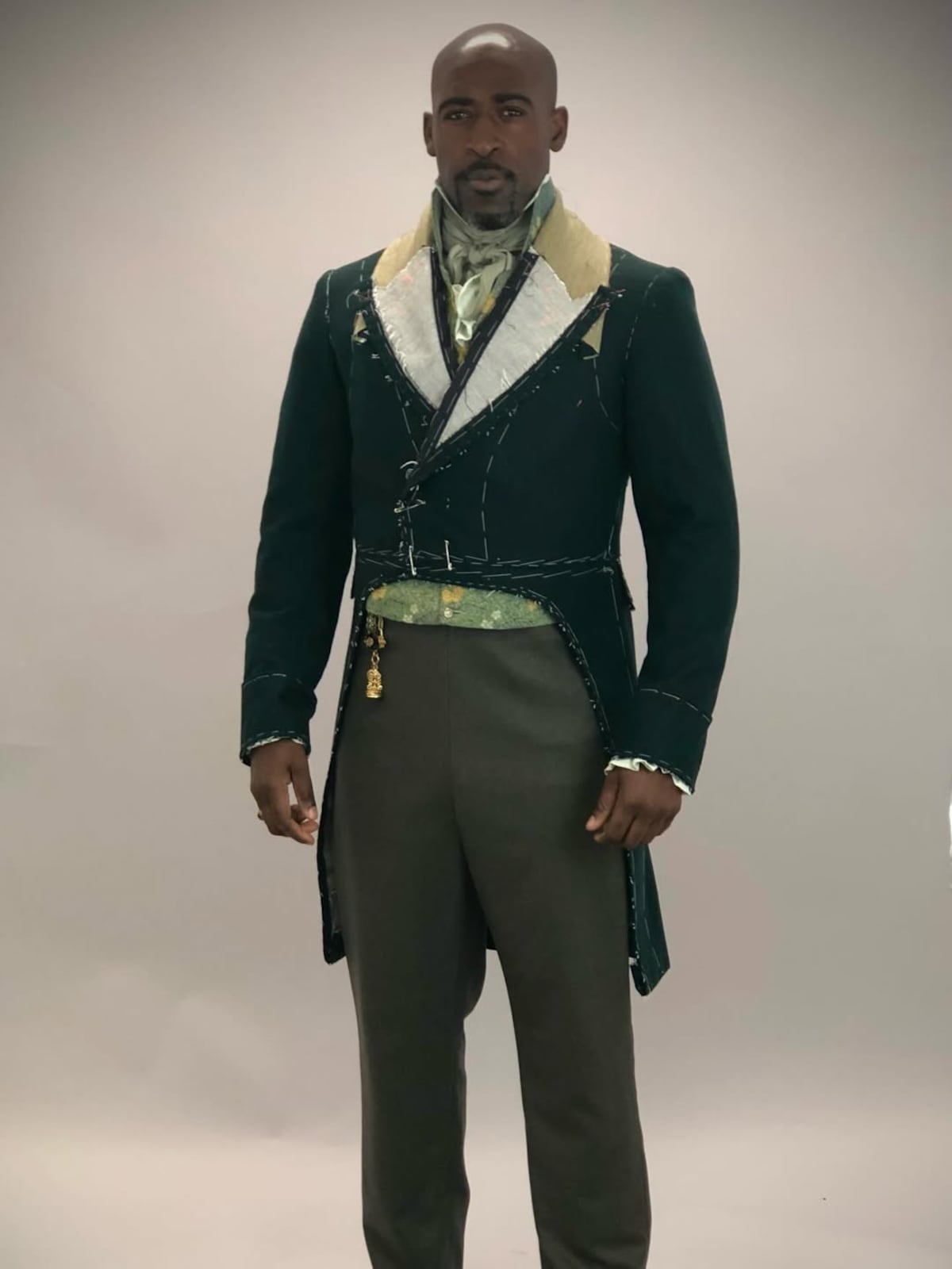 10 fotos de Lord Anderson, el nuevo (y muy sexy) interés amoroso de Lady Bridgerton en la serie de Netflix