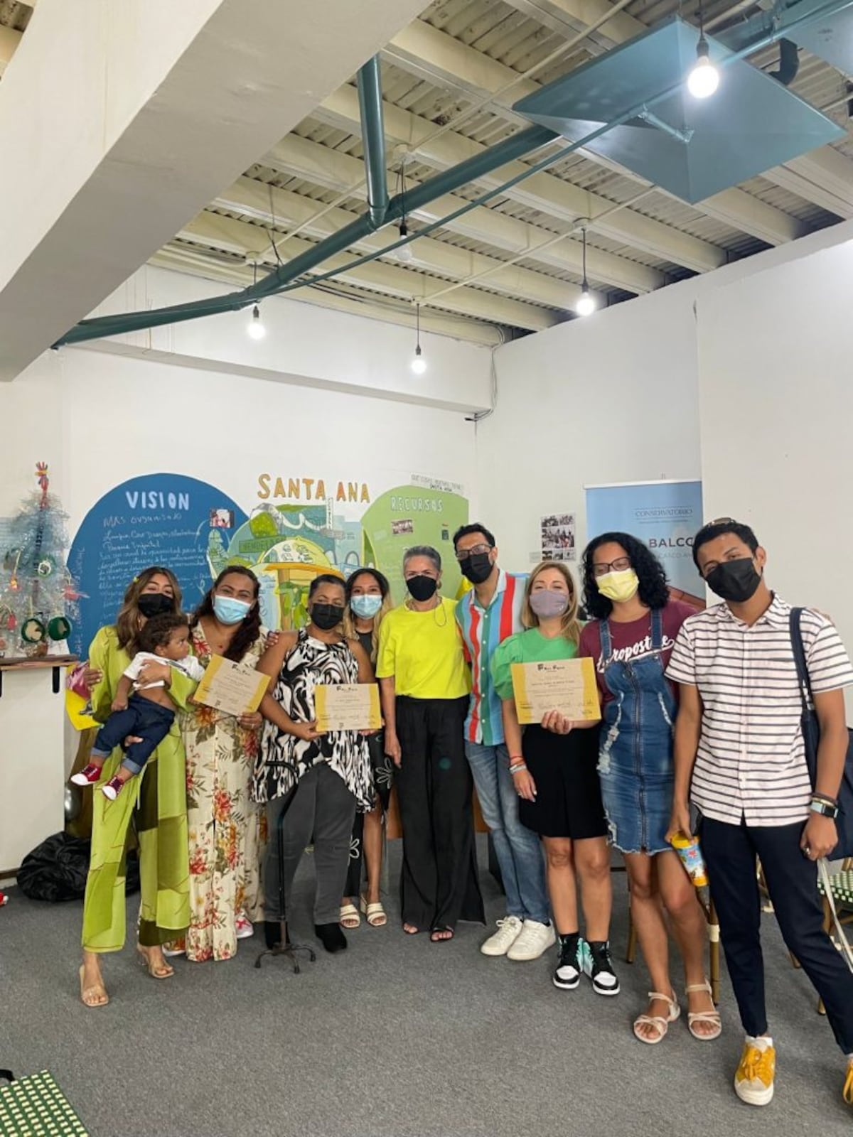 Free Form crl y las costureras de Santa Santa en Panamá Fashion Week