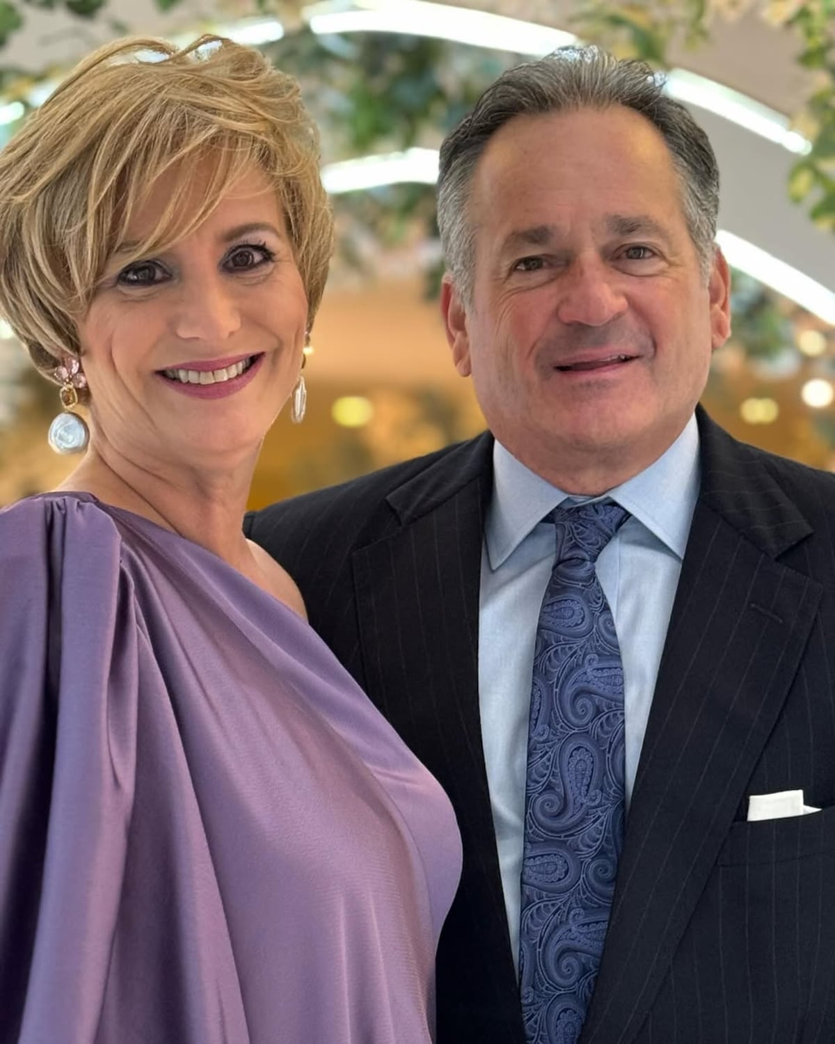 Juan Carlos Navarro, ministro de Ambiente, y su esposa Cuqui Campagnani festejan 40 años de casados