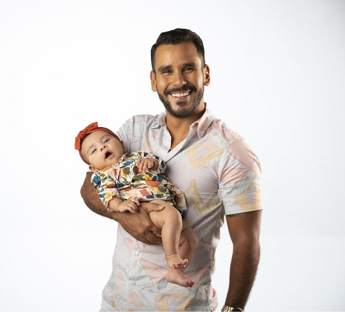 Alexis Sittón: ‘un bebé merece ser criado por dos personas, no por una sola’