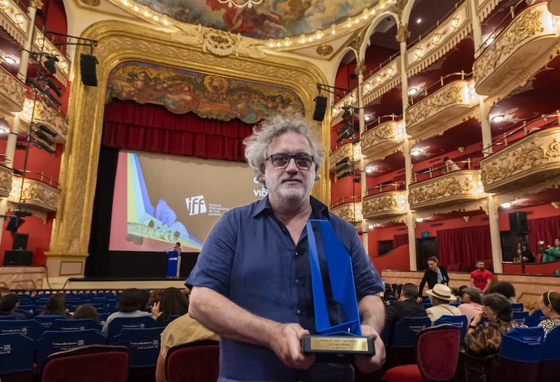 Abner Benaim gana el premio del Público en IFF Panamá 2026 por ‘Paraíso Tropical’