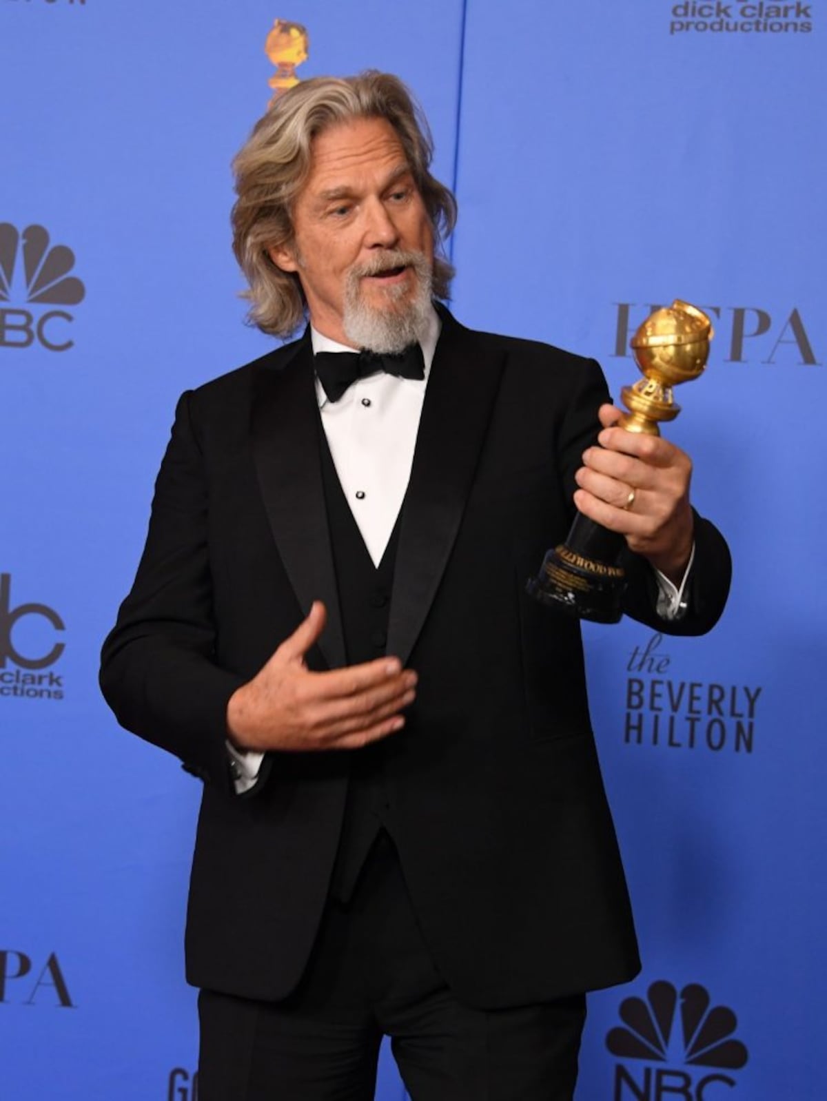 Jamie Lee Curtis, Glenn Close y otras estrellas veteranas que brillaron en los Globos de Oro