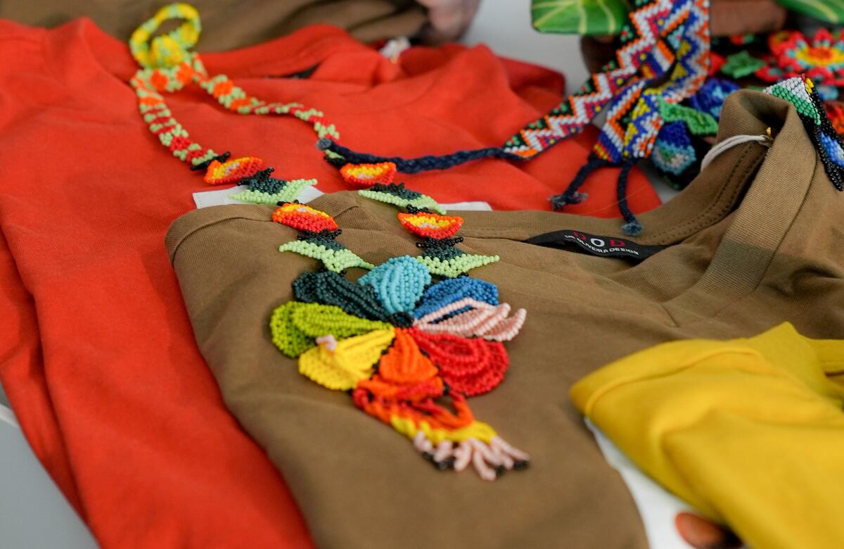 Diseñadores panameños presentan sus creaciones en Miami