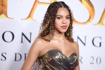 Princesa en dorado: Blue Ivy viste de Christian Siriano para el estireno de Mufasa: El Rey León