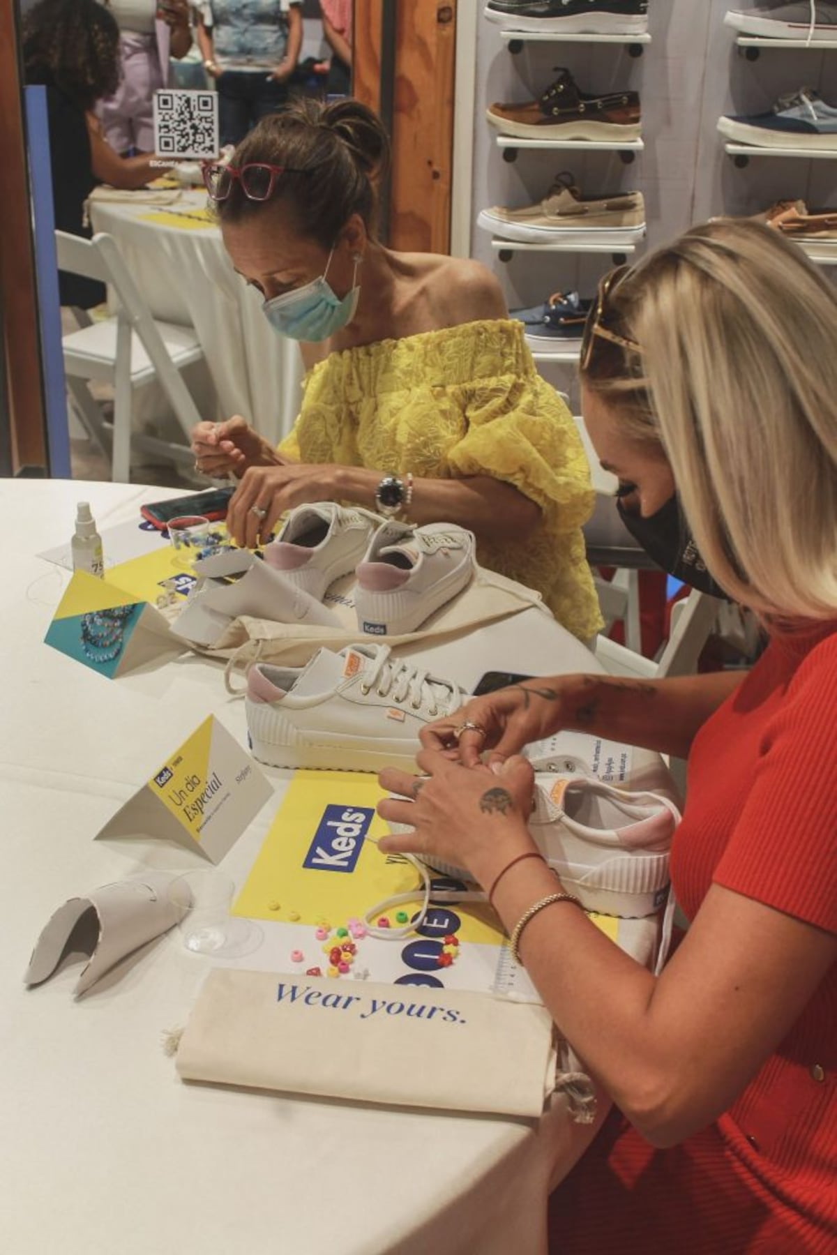 Mi nombre en mis Keds