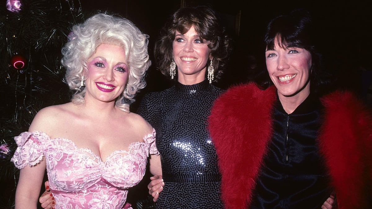 De “Jolene” a “I Will Always Love You”: cómo contó Dolly Parton la historia de su vida a través de 6 canciones icónicas