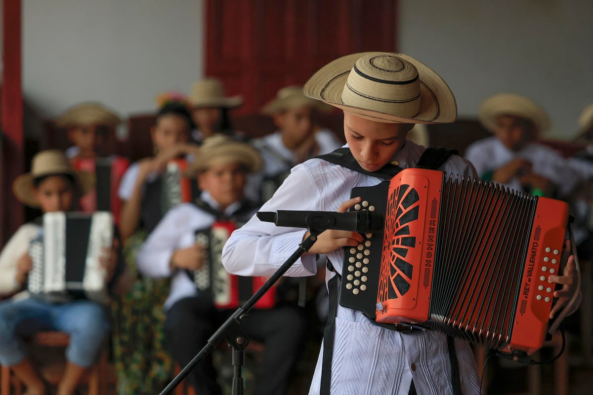 Guararé vibra con la Mejorana: tradición, fe y folclore en el corazón de Panamá