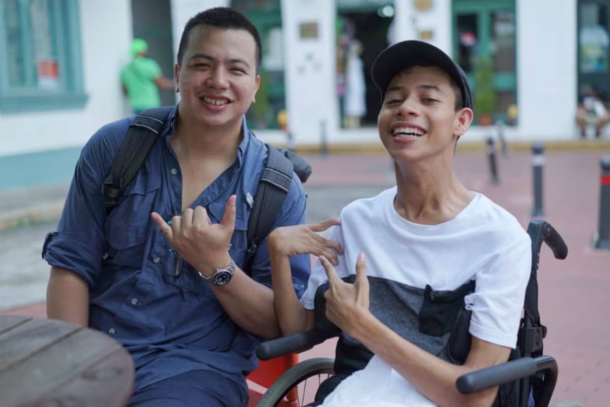 La historia detrás de la fotografía viral del joven Lucas con el papa Francisco en Panamá