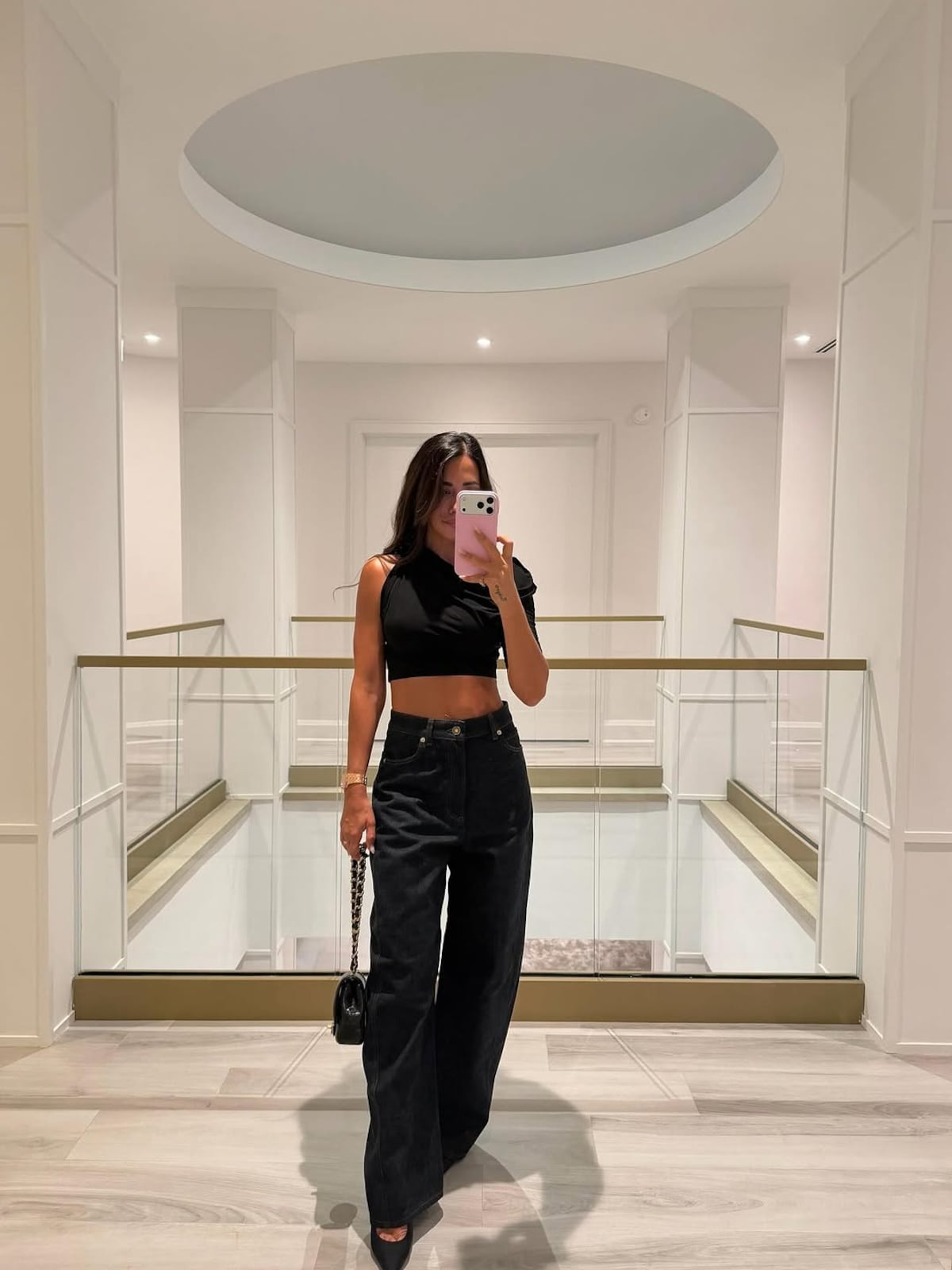 Seis ‘looks’ en jeans de Antonela Roccuzzo, la esposa de Messi