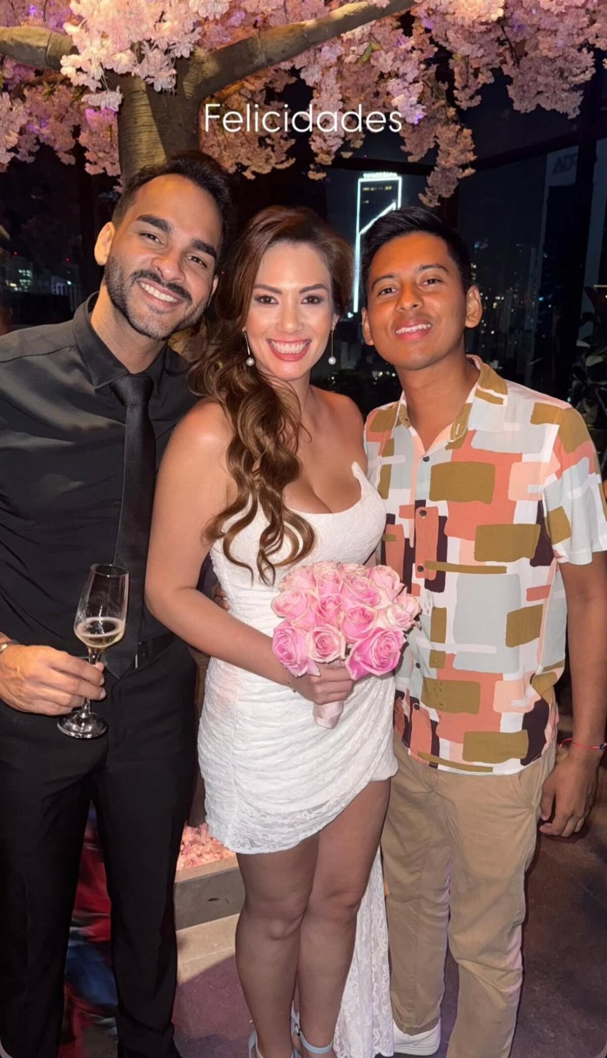 La boda civil del presentador de tv, Domil Leira, y Cuqui Pretelt