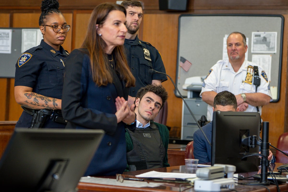 Las fotos de Luigi Mangione que están enloqueciendo a la Internet