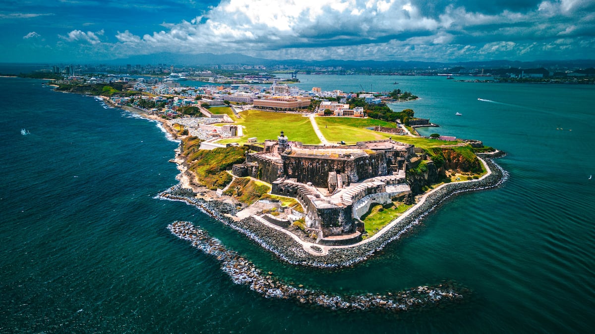 Puerto Rico, latido caribeño en verde y azul
