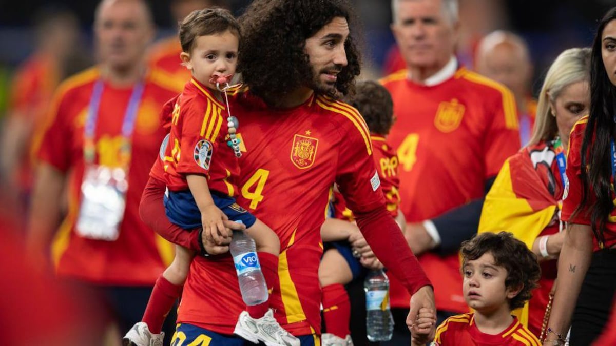 "A veces no sé cómo ayudarle": Marc Cucurella, el jugador de la selección española al que el diagnóstico de autismo de su hijo le cambió la vida