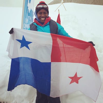 Enitza George, la primera panameña en correr la Antártida